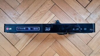 Blu-Ray přehrávač LG BP440, 3D - 1