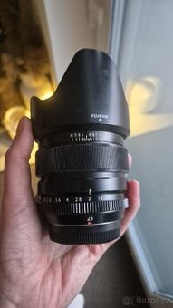 Prodám Fujinon 23mm f/1.4 ve velmi dobrém stavu.