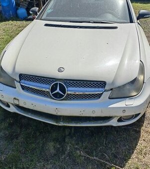Mercedes CLS 500 benzín