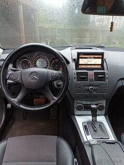 Mercedes-Benz C220 (řada W204)