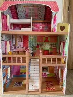 Domecek pro panenky 3 patra