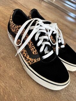 Vans tenisky