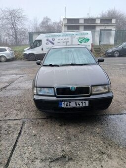 Škoda Octavia combi rok 1999 1.6 / 74kW 255800km