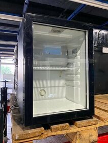 Malá lednička (minibar) AM40G
