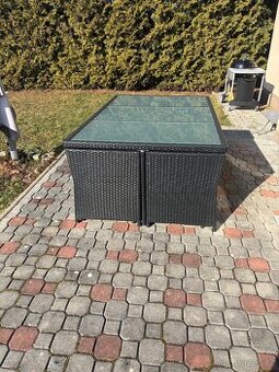 Zahradní stůl z umělého ratanu+ 5 křesel