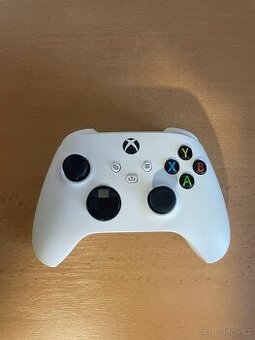 Odkoupím nebo opravím nefunkční ovladač (ps4,ps5,xbox)