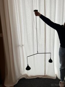 Moderní stropní závěsné světlo