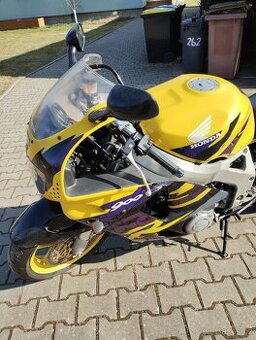 Prodám Honda 900 CBR RR