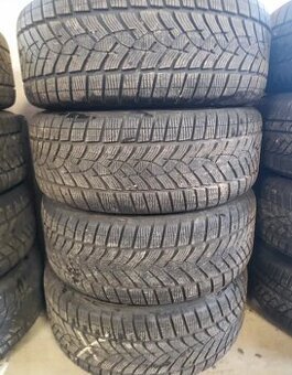 Zimní pneu 235/55/18 Good Year 235/55 R18