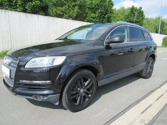 AUDI Q7 3.0TDi DSG