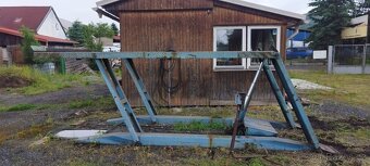 AUTOZVEDÁK -PLOŠINA 3000KG -HB300