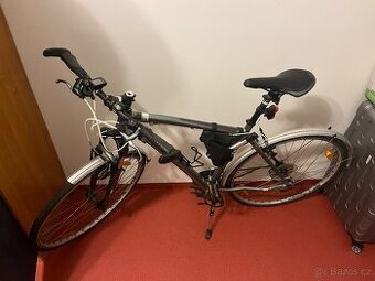 Trekové kolo Felt QX90