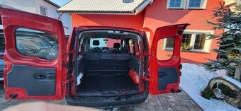 Kangoo 1.5 dci , 2011 , pozink , tažné, 5 l spotřeba. - 1