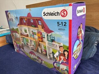 Schleich domeček se stájí