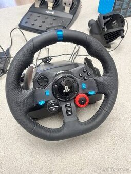 Logitech G29 Driving Force s radici pakou