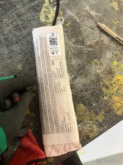 sedackovy airbag vw touareg Porsche Cayenne