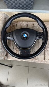 BMW volant F10