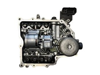 Mechatronika se softwarem 0AM325065AB VW Golf 7 r.v. 2016