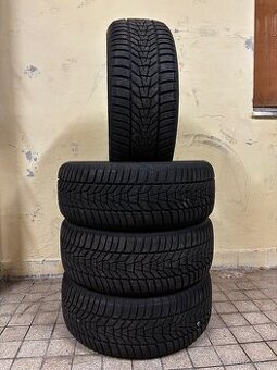 Zimní pneu Hankook 225/50 R18