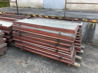 Dřevěná okna 177x55 cm