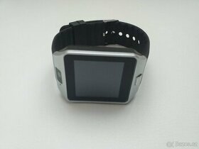 Nové chytré hodinky Bluetooth DZ09 .