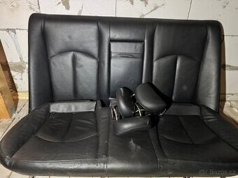 Mercedes-Benz W211 E-class