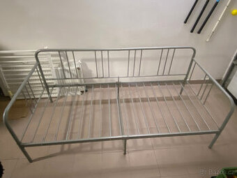 Kovova postel s celem 200x90