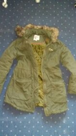 Prodám: dámský kabát (myslivecký) vel. M