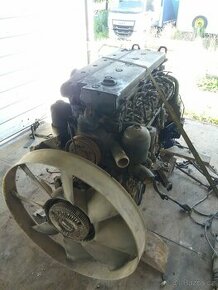 Motor mercedes atego