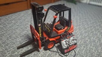 Retrohračky - vysokozdvižný vozík