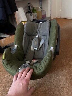 Cybex Aton Base 2 + Cybex Aton Q