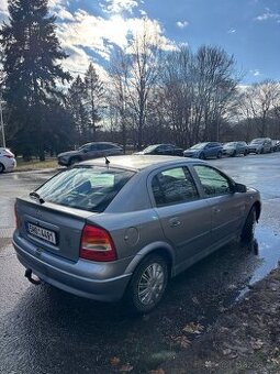 Opel Astra 1.6