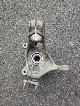 Pravá přední těhlice Škoda Superb 3 III