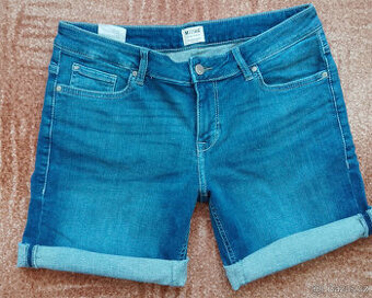 MUSTANG dámské džínové kraťasy NOVÉ vel. 30