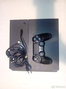 PS4 1TB - Osobně/Poslat - Hry atd. za příplatek