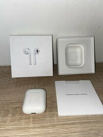 Apple Airpods 1 2019 - 1