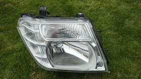 Nissan Navara D40 Pathfinder R51 - predne lave svetlo, lampa