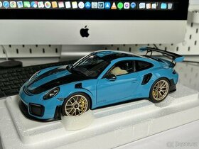 AutoArt - Porsche 911 GT2 RS Weissach (Miami Blue), 1:18