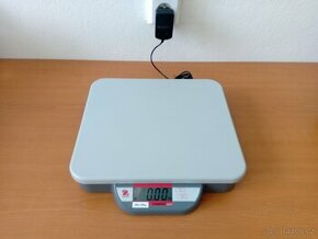 Kalibrované váhy do 20 kg nebo až 75 kg