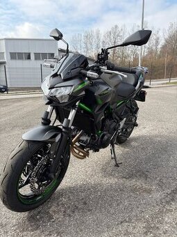 Kawasaki Z650 2023 Akrapovič