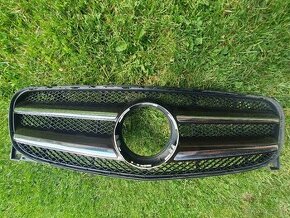 Prodam predni masku Merc Gla x156