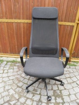 OTÁČECÍ ŽIDLE
