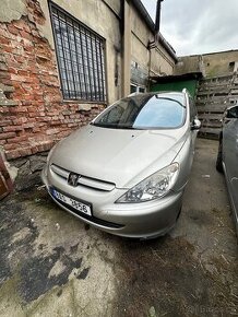 Peugeot 307SW, 1.6 HDi 80 kW, 7 místní. VADNÉ VSTŘIKOVAČE.