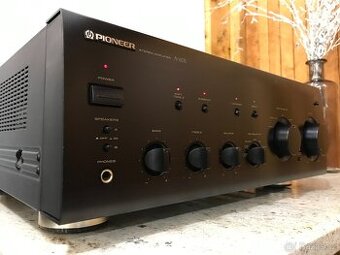 Pioneer A-602 Top stav - 1