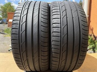 Letní pneu 225/40/18 Bridgestone Turanza T001