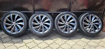 Originál alu Škoda Superb 3 5x112 235/45 R18 zimní - 7,5mm