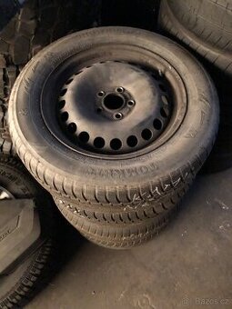 Prodám sadu disků s pneu na ford 5x108 r16
