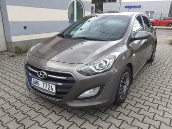 Hyundai i30, 1.4benzin, 74kW, r.v.2015