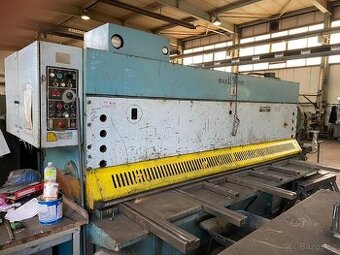 CNTA 3150 A / 10 nůžky hydraulické tabulové