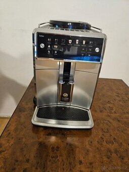 plnoautomatický kávovar Saeco Xelsis SM7581